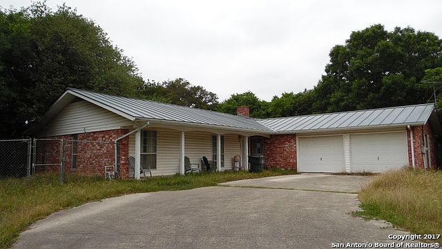 2nd image of 30621 Leopard Dr