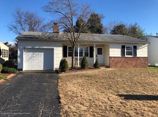 15 Gower Rd, Toms River, NJ 08757