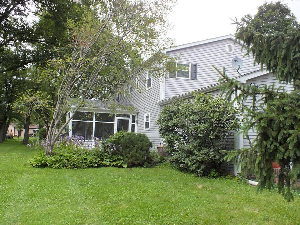 1st image of 3701 Pamela Dr
