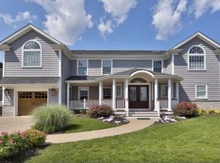 1529 Bayberry Ln, Point Pleasant Beach, NJ 08742