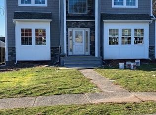 32 Potter Rd, Clifton, NJ 07013