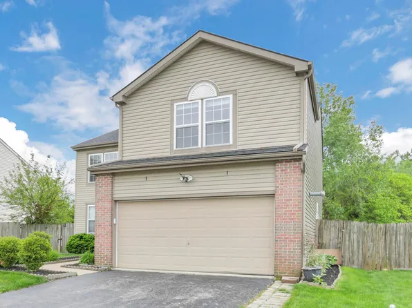 223 Monarch Dr, Pataskala, OH 43062