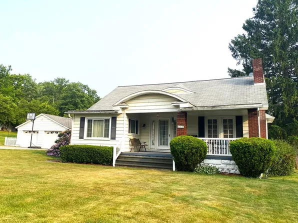 320 Walters Ave, Johnstown, PA 15904