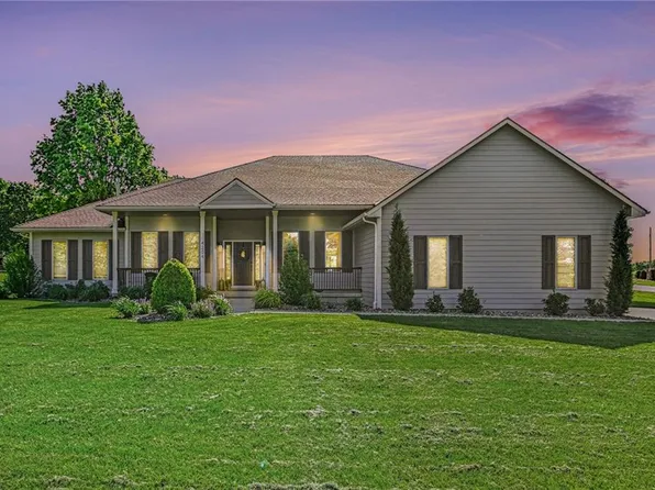 4204 SE Wingate Cir, Blue Springs, MO 64014