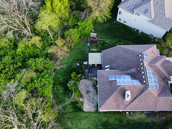 4th image of 3805 Gladstone Dr