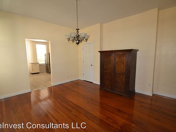 4th image of 3305 Orion Ave