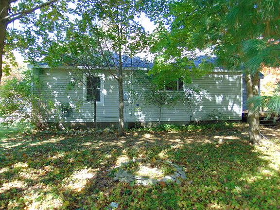 2nd image of 205 W Avenue D