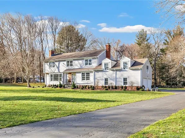 8 Mary Jane Lane, Westport, CT 06880