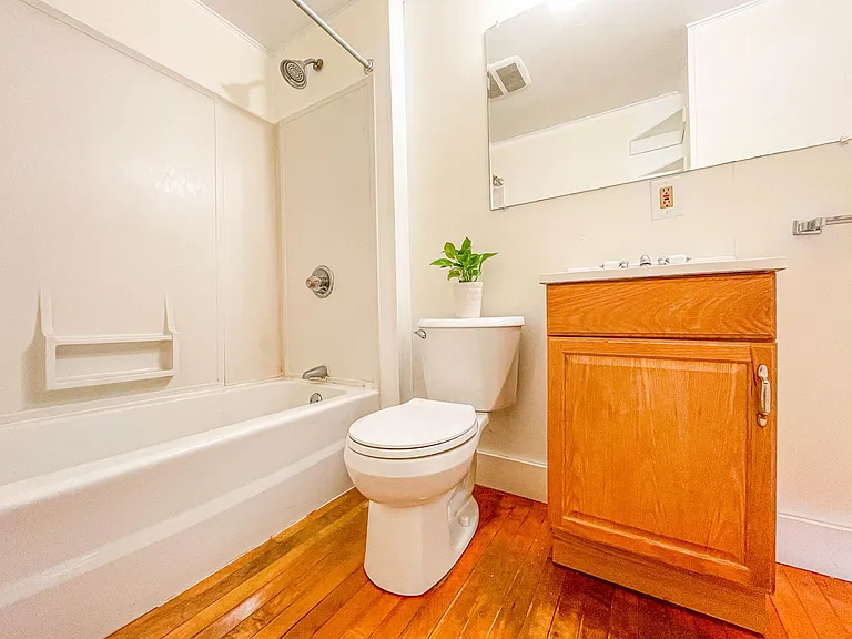 329 Preble St #2 — Photo 37