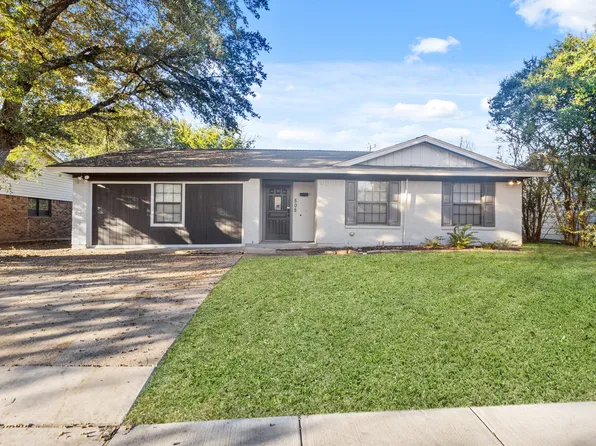 505 Southlake Dr, Forney, TX 75126