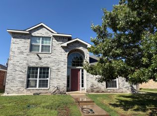 1102 Pikes Peak Dr, Amarillo, TX 79110