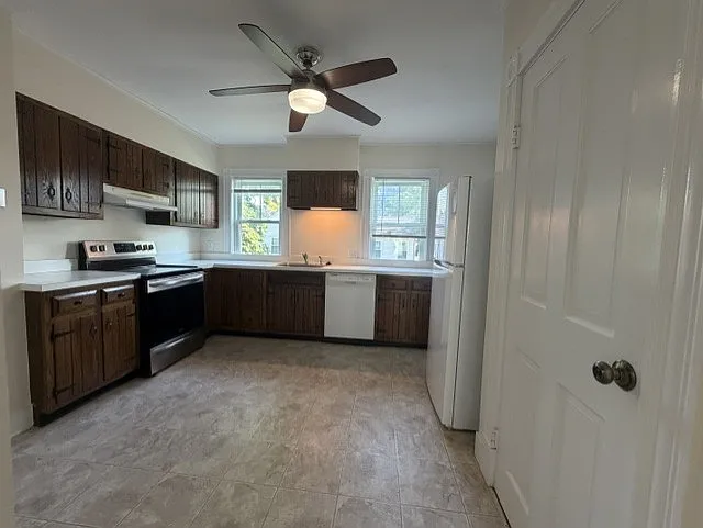 2 bed, 1000 sqft, $2,700 — Photo 4
