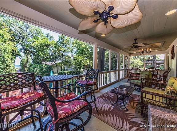 Dine Alfresco