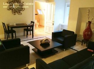 110 Waterman St APT 1R, Providence, RI 02906