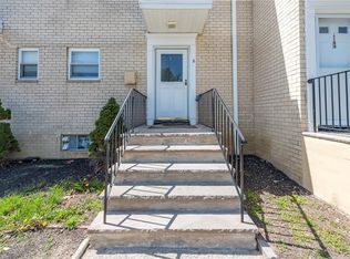 402 Cranbury Rd #U06, East Brunswick, NJ 08816