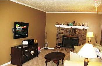 2nd image of 33 Branchbrook Dr
