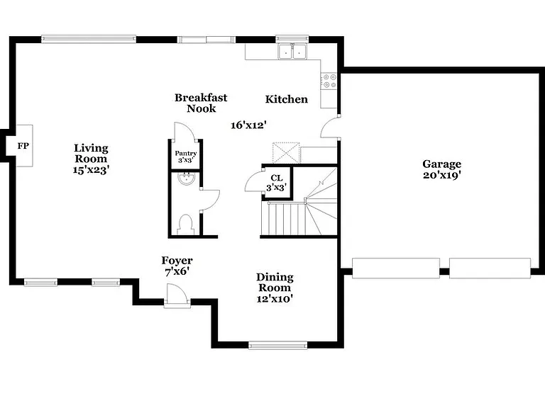 107 Chamberlyn Ln — Photo 2