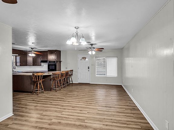 3rd image of 410 N College St
