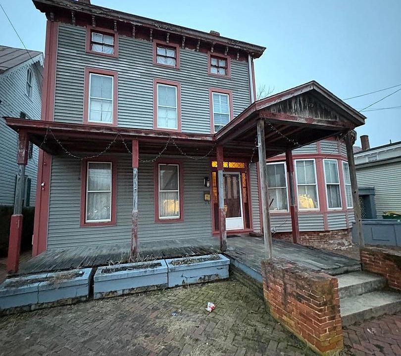 1st image of 109 N Broad St