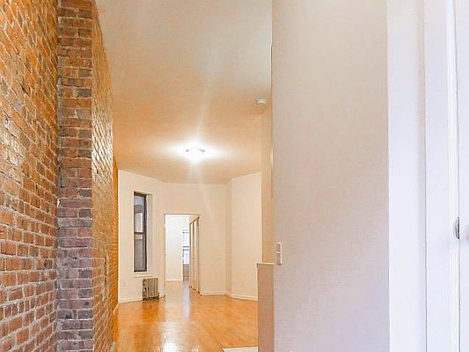 1st image of 212 E 90th St #4E