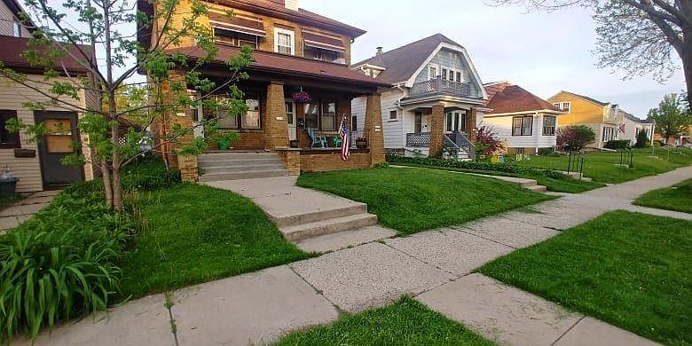 2nd image of 1608 S 55th St #A