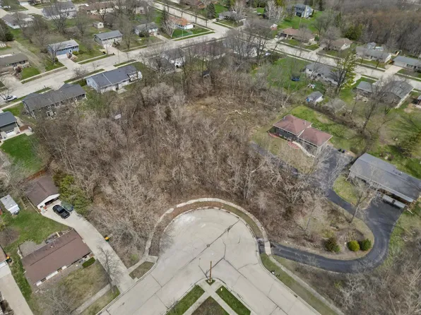 2149 BRIAR DRIVE #300, West Bend, WI 53090