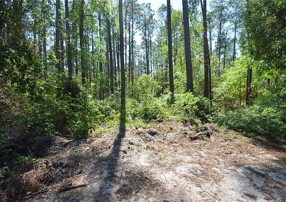 2nd image of 1 Lenora Dr #0
