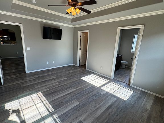 4th image of 508 W Worchester