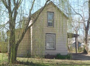 1315 S Central Ave, Chanute, KS 66720