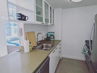 Rented by BARNES New York