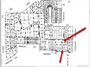 153 Manhasset Ave, Manhasset, NY 11030