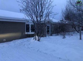 716 Bentley Dr, Fairbanks, AK 99701