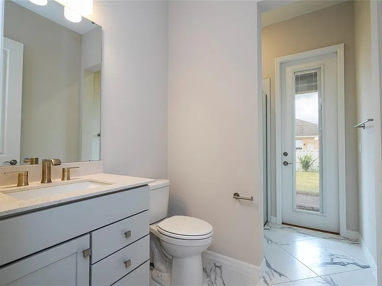 450 Winter Grove Blvd — Photo 49