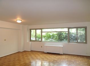 4600 Connecticut Ave NW APT 102, Washington, DC 20008