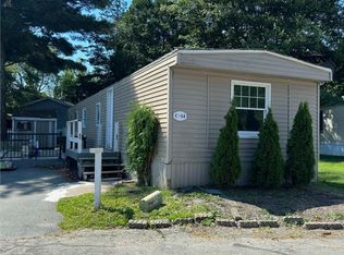 14 C Krzak Rd, North Kingstown, RI 02852