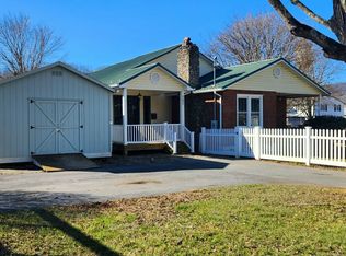 390 Ingleside Ave #109, White Sulphur Springs, WV 24986