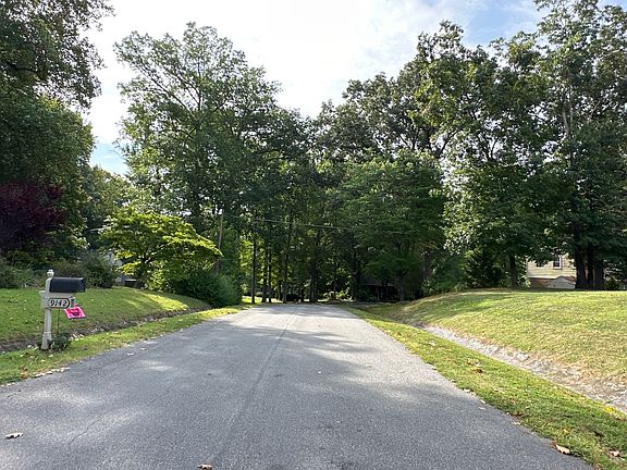 5th image of 9205 Derwent Dr