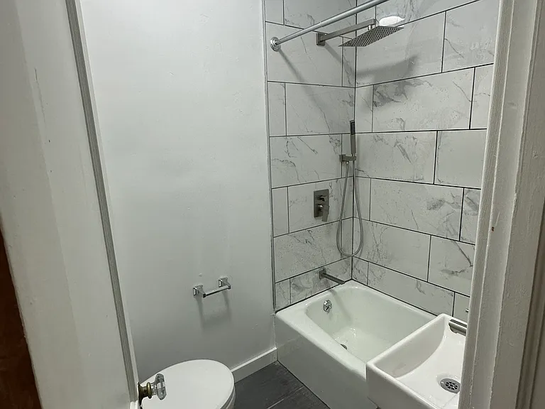 685 Washington Ave #1 — Photo 3
