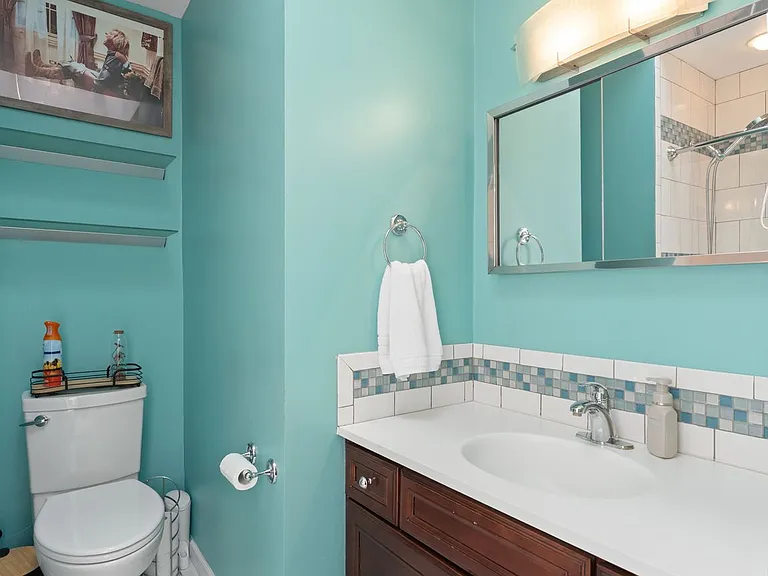 5969 Jannette St — Photo 20
