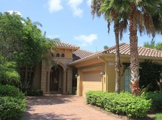 15739 Villoresi Way, Naples, FL 34110