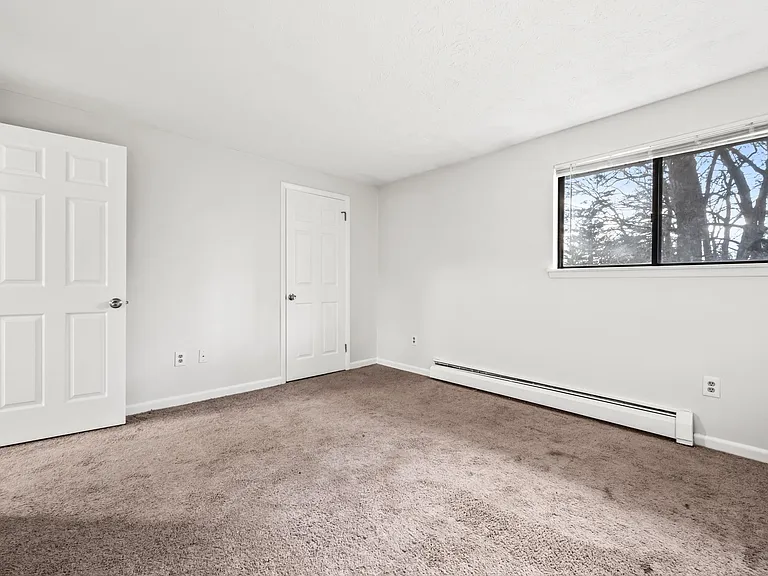 347 Oakland St #47 — Photo 19
