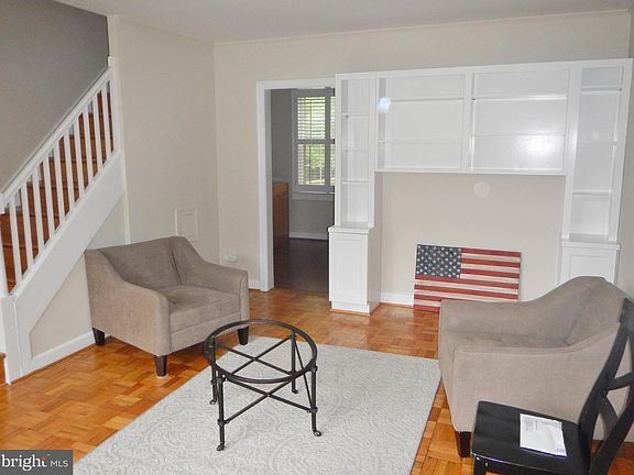 2nd image of 1301 S Cleveland St APT 350