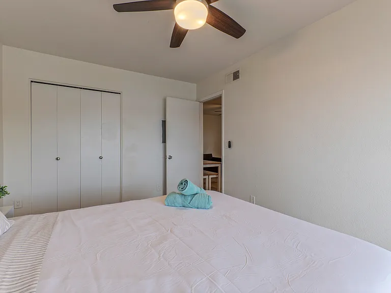 2087 E Lemon St #D — Photo 7