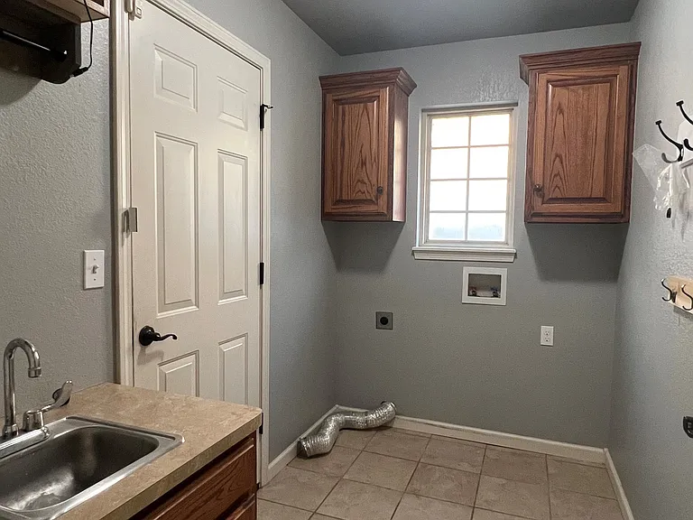 4809 Manchester Dr — Photo 22
