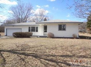 702 Water St, Belding, MI 48809