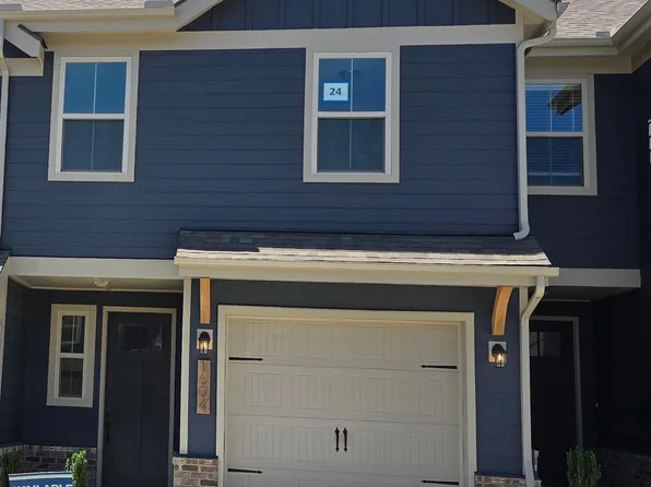 1606 Mountain Quail Cir, Maryville, TN
