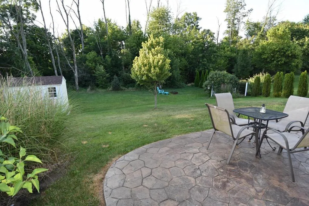 148 Whittington Pl photo 1