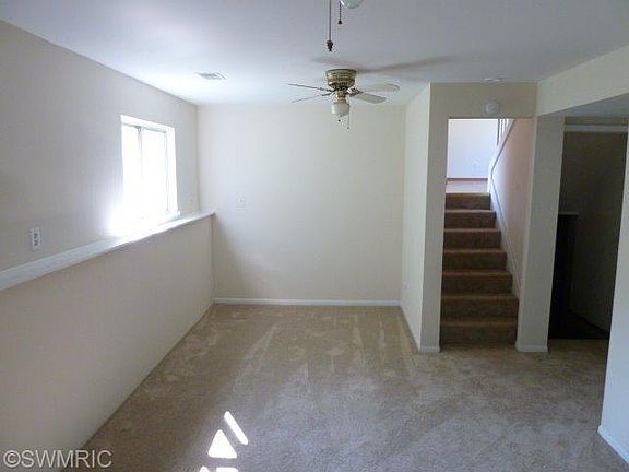 5th image of 1521 Laurie Gail Dr SE