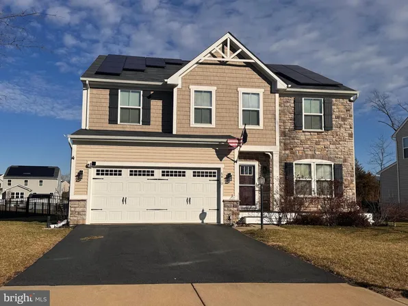 6810 Lake Anne Ct, Warrenton, VA 20187