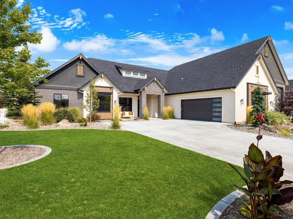 7940 W Mirror Pond Dr, Boise, ID 83714